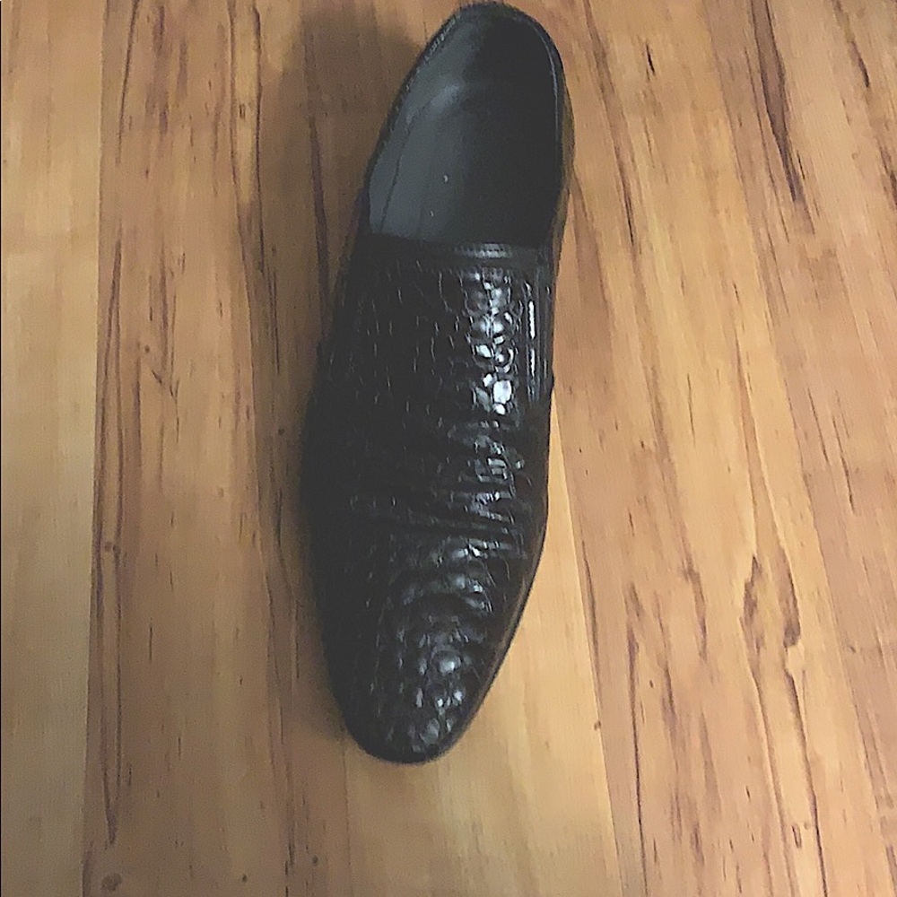 Men dress shoes